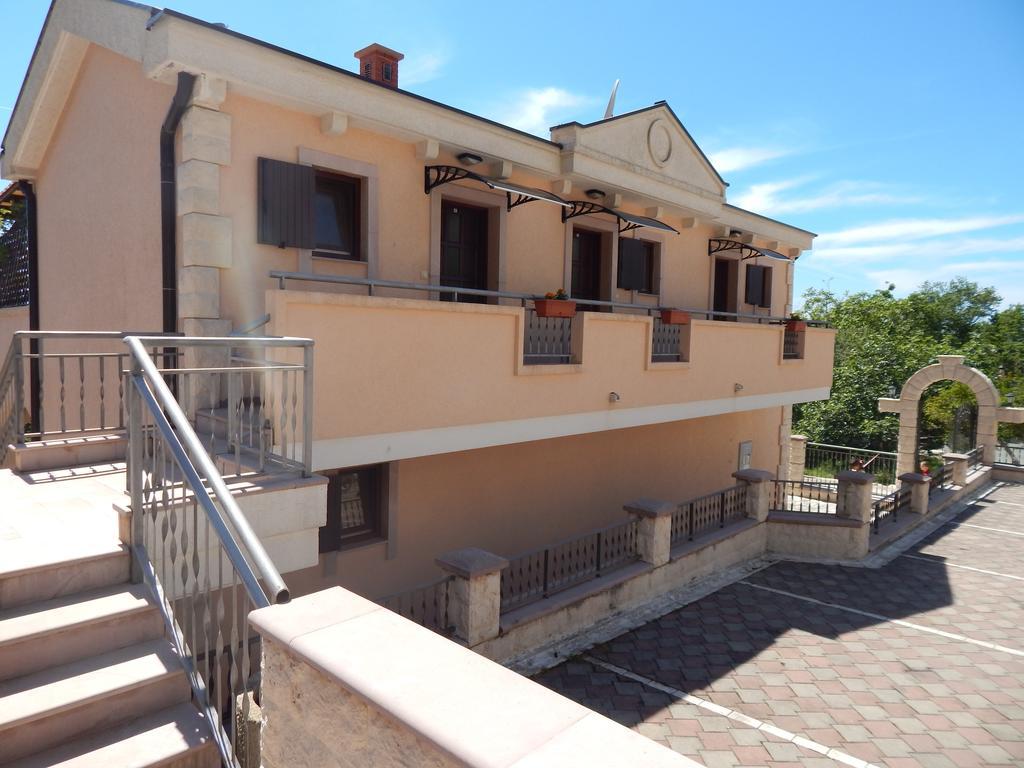 Apartmani Zona Ilha Sveti Stefan Exterior foto