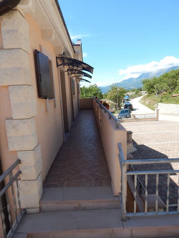 Apartmani Zona Ilha Sveti Stefan Exterior foto